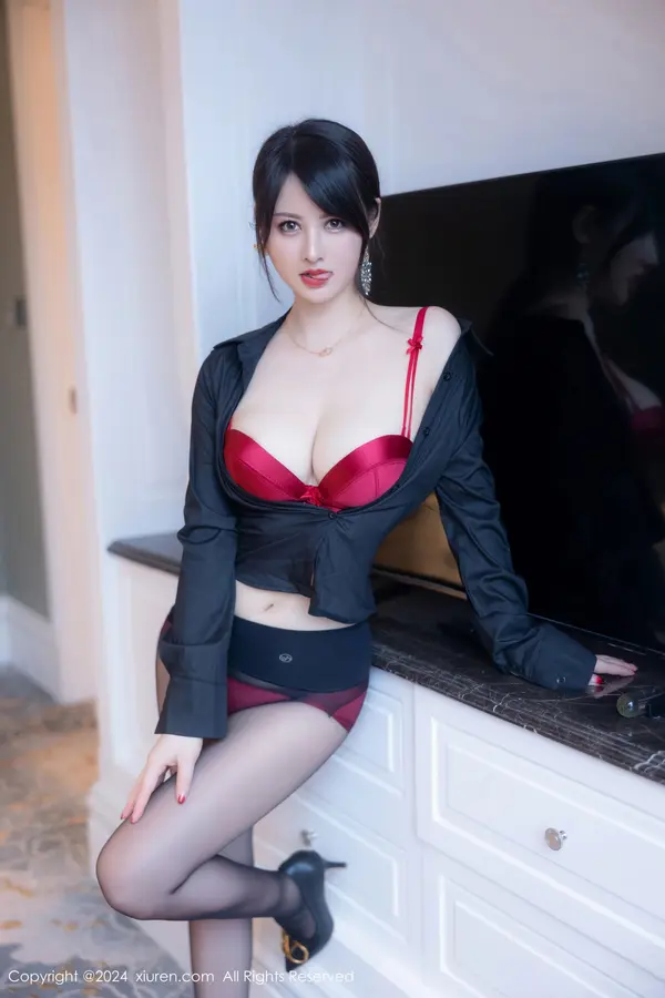 Vol. 08569 诗诗kiki(83P)