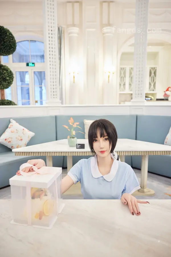 玥儿玥er《私购流出》(82P + 4V)