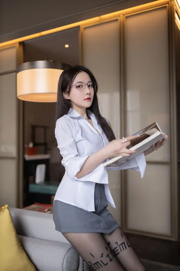 鱼子酱Fish《都市丽人》(130P)