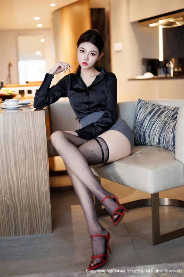 Vol. 09604 初梦瑶(91P)