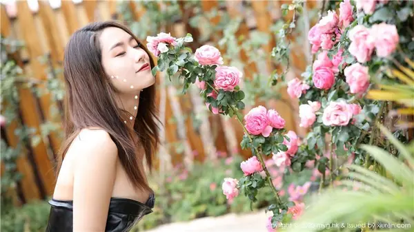 Vol. 0444 方子萱(105P)