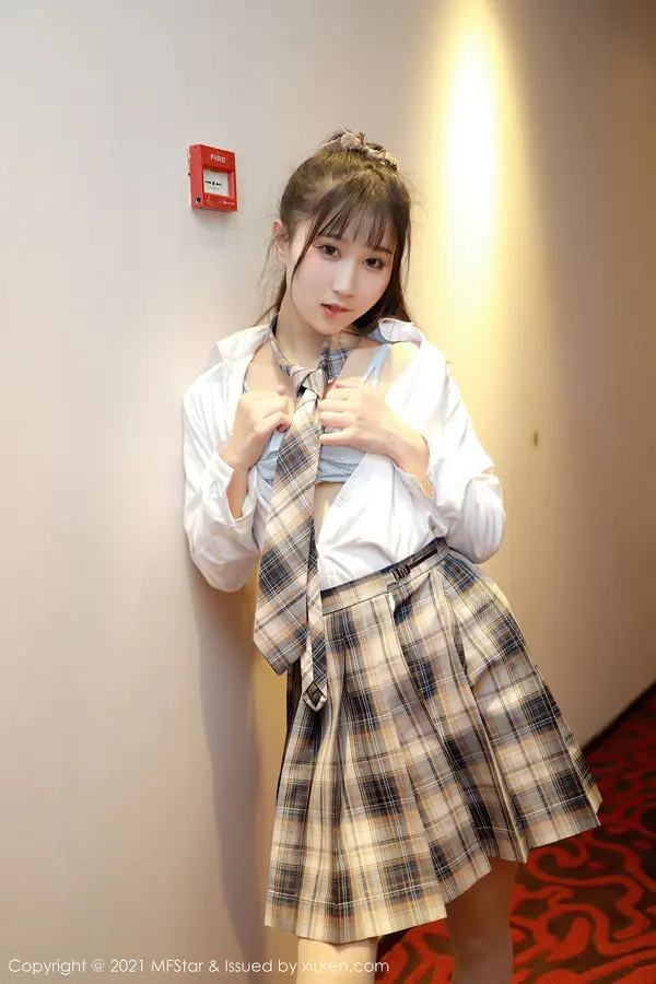Vol. 0447 小果冻儿(40P)