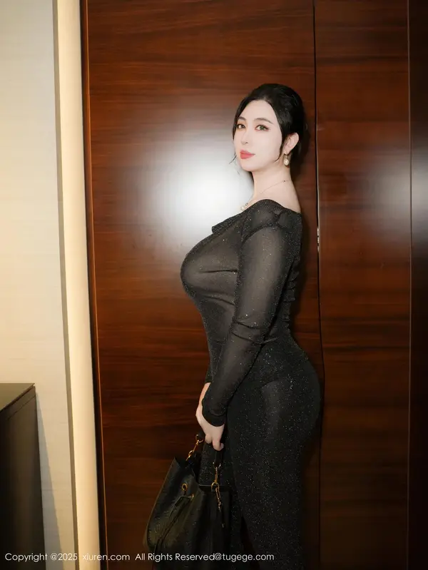 Vol. 09725 风景尤美(75P)