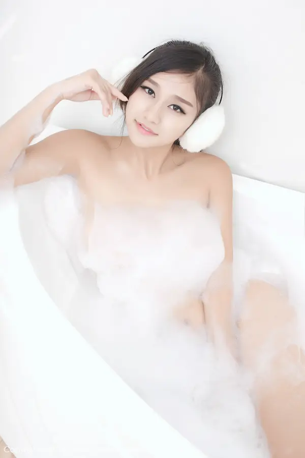 Vol. 00244 史雨姐姐(51P)