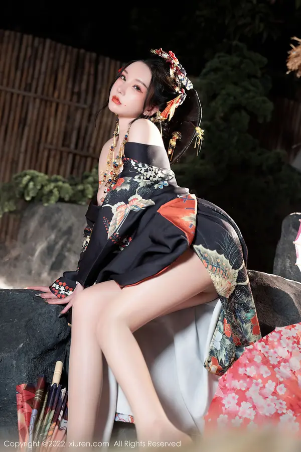 Vol. 05537 周于希Sally(81P)