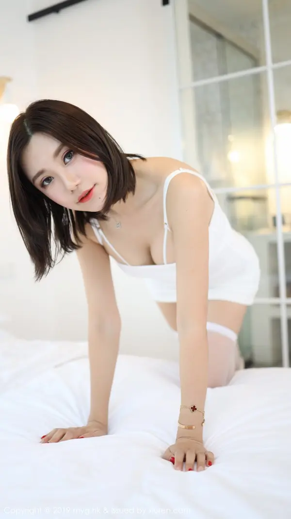 Vol. 0401 绮里嘉ula(41P)