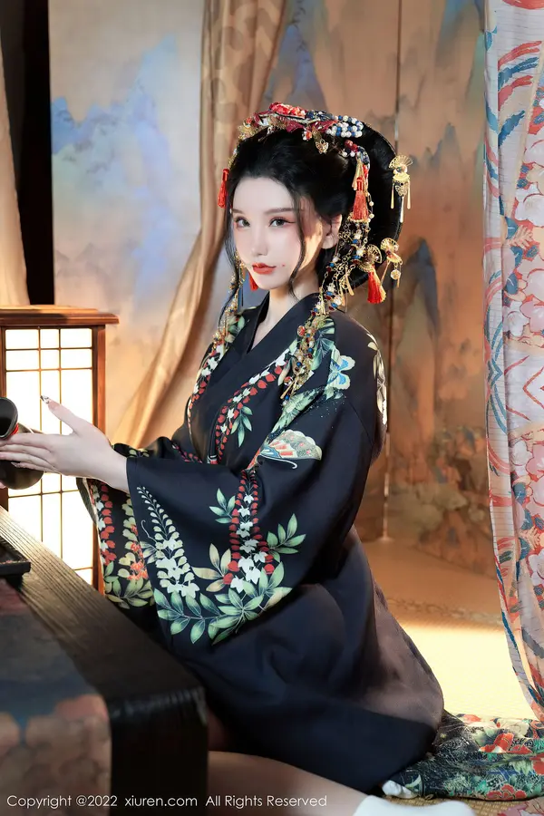 Vol. 05537 周于希Sally(81P)