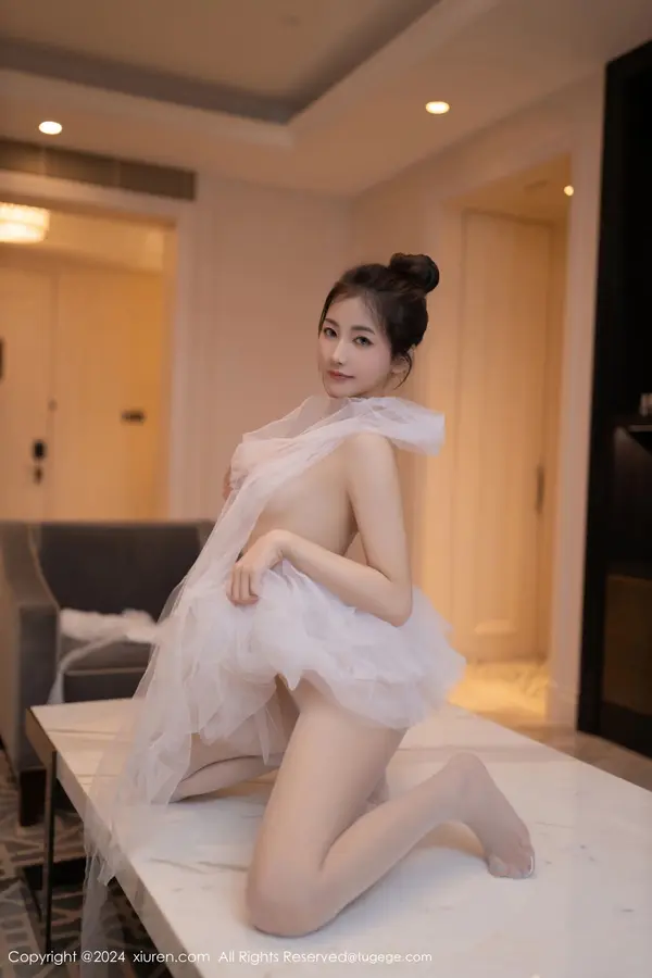 Vol. 08657 鱼尾fish(81P)
