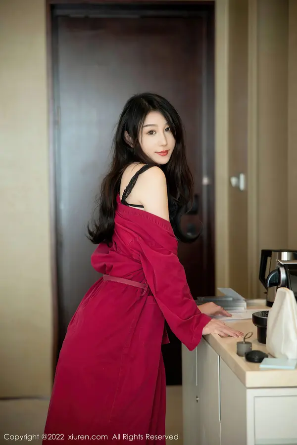 Vol. 05624 薇薇酱(81P)