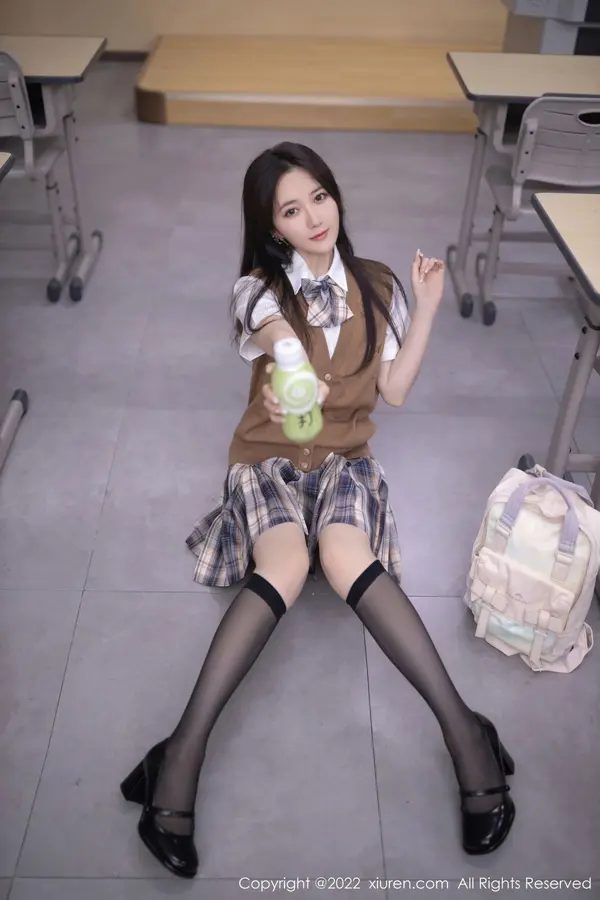 Vol. 05673 鱼子酱Fish(81P)
