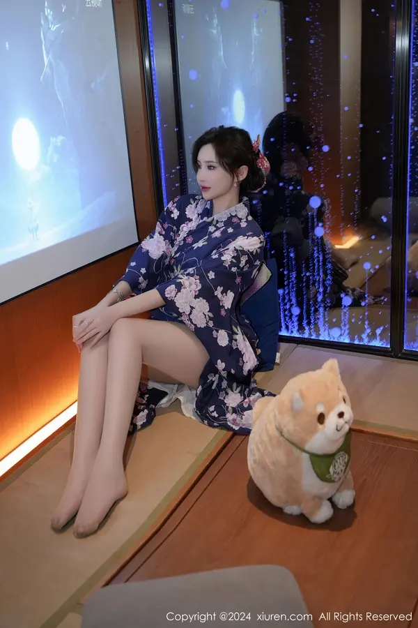 Vol. 07975 Carol周妍希(71P)