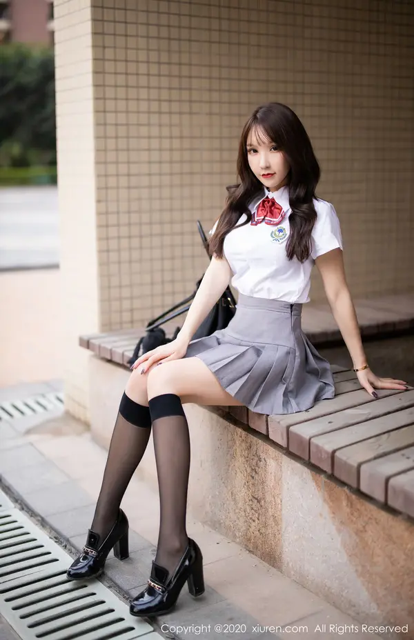 Vol. 01899 周于希Sandy(93P)