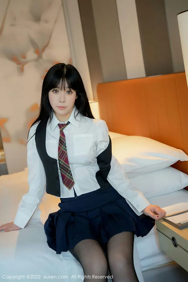 Vol. 04558 徐媛媛(49P)