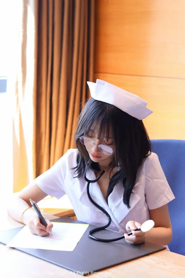 Vol. 05438 玥儿玥er(55P)