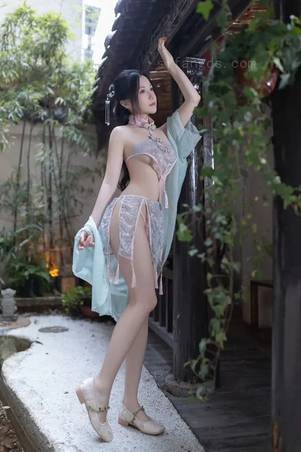 鱼子酱Fish《花瓣浴》(120P)