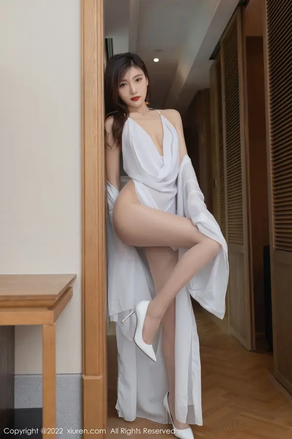 Vol. 04835 陆萱萱(79P)