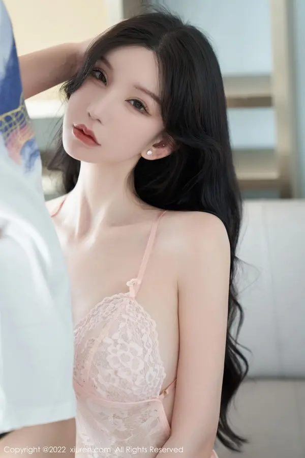 Vol. 05881 周于希Sally(81P)