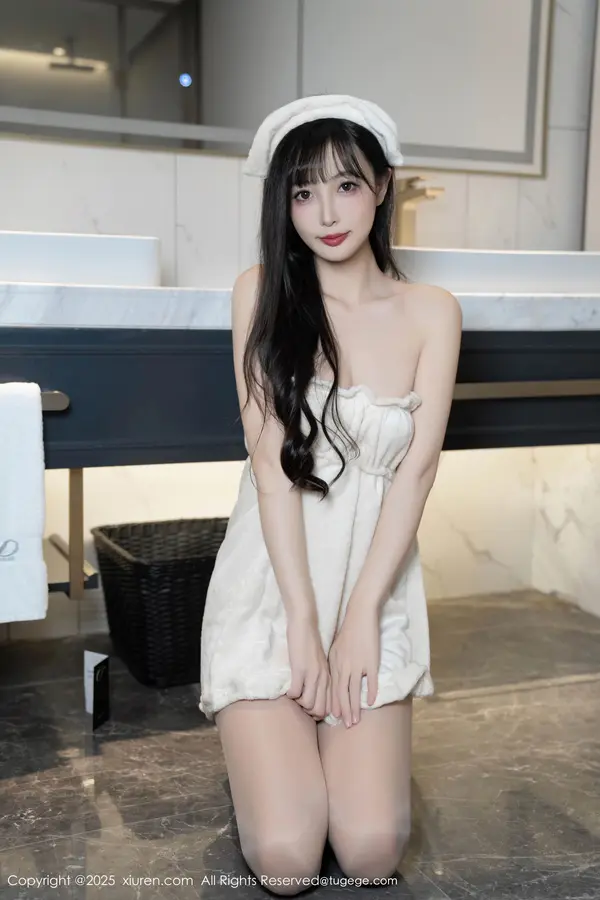 Vol. 10005 樱桃小阑子(88P)