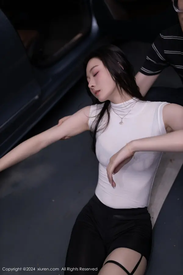 Vol. 08270 小逗逗(81P)
