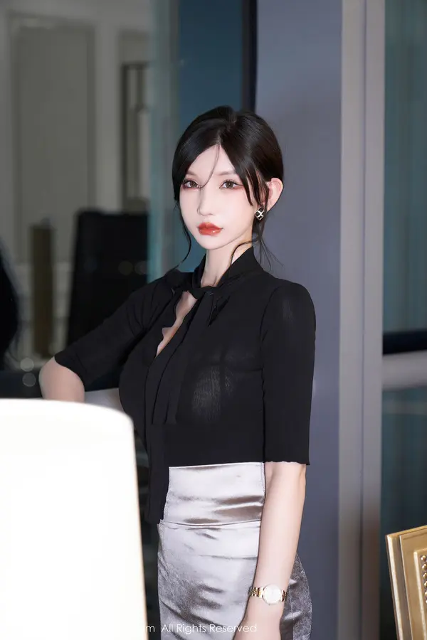 Vol. 05777 周于希Sally(90P)