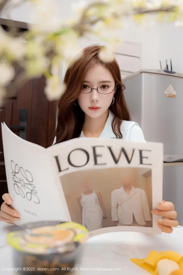 Vol. 11162 拍黄瓜girl(77P)