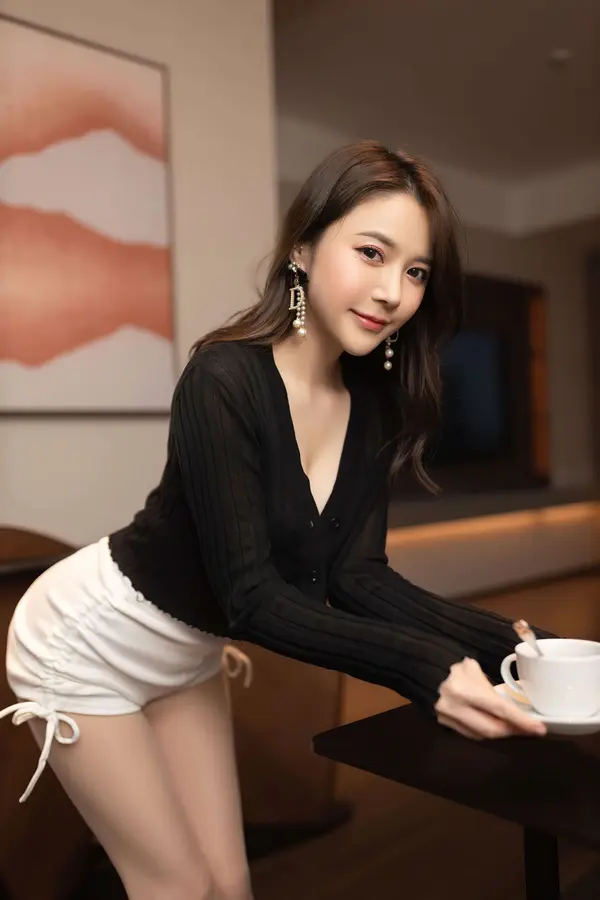 Vol. 4139 鱼子酱Fish《偷内裤的贼》(113P)
