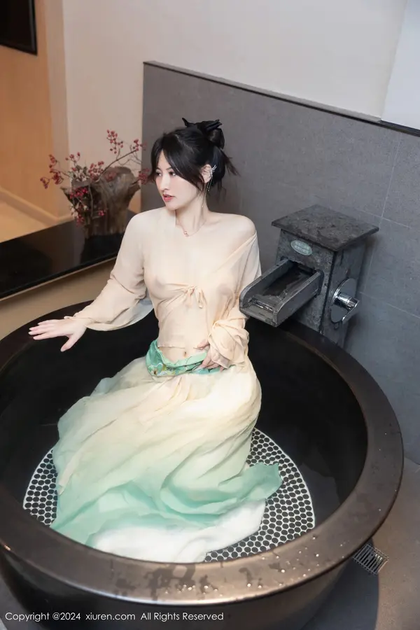 Vol. 08128 诗诗kiki(83P)