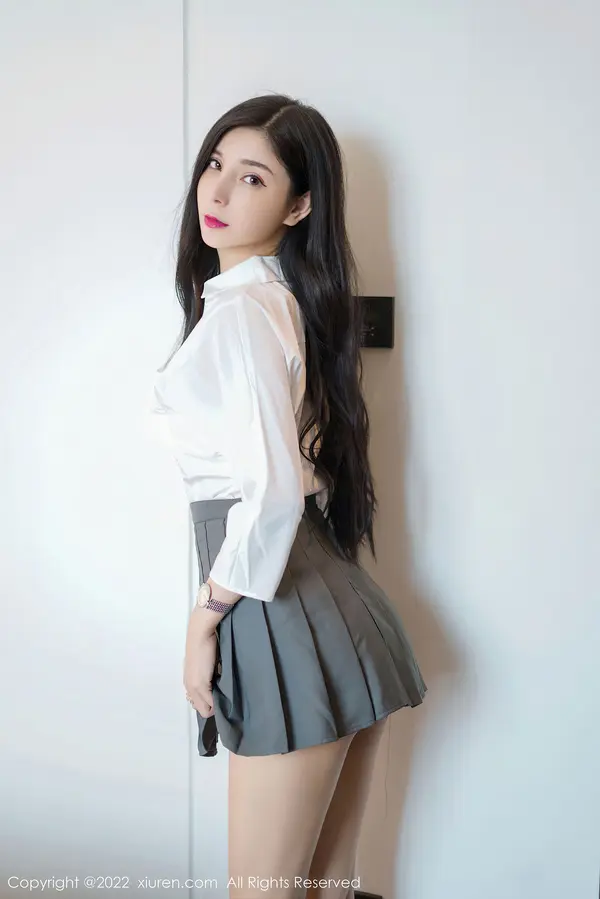 Vol. 04918 小蛮妖Yummy(53P)