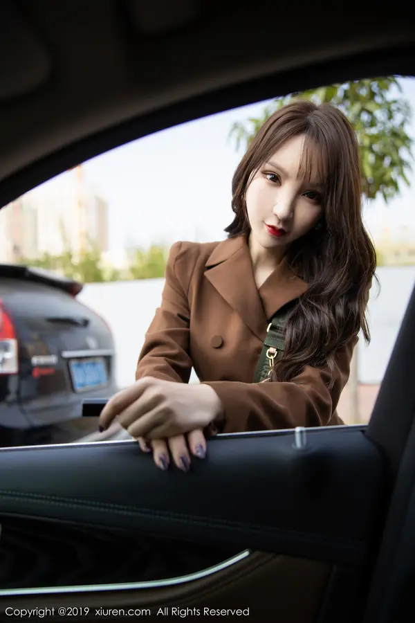 Vol. 01869 周于希Sandy(83P)