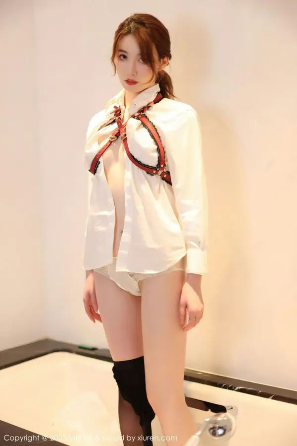 Vol. 0615 yoo优优(51P)
