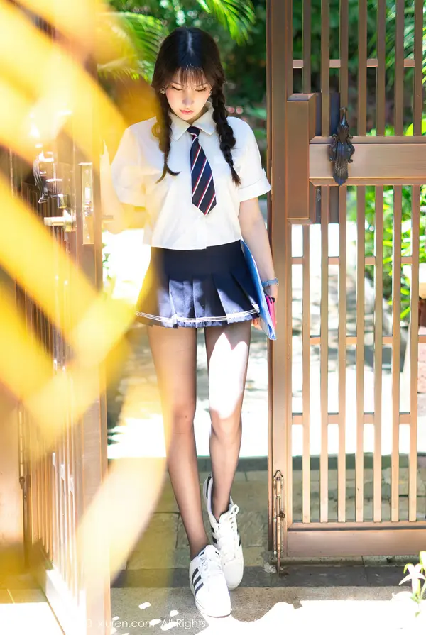 Vol. 02559 周于希Sandy(81P)