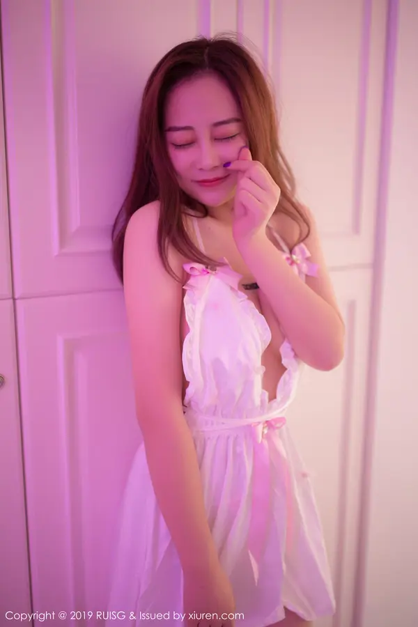Vol. 0075 Eileen爱琳(46P)