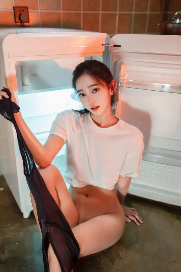 Vol. 0386 时安安《私购流出》(90P + 3V)