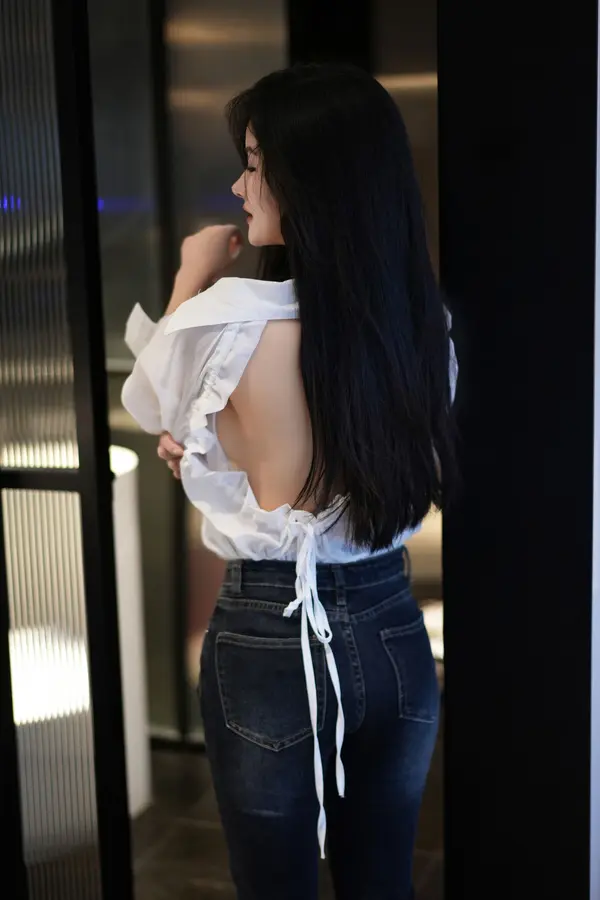 Vol. 07645 谭小灵《私购流出》(117P)