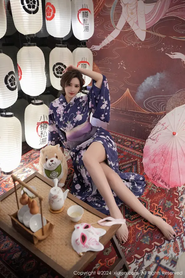 Vol. 07975 Carol周妍希(71P)