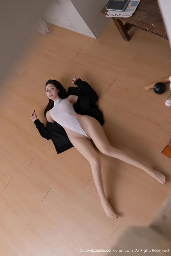 Vol. 09707 小逗逗(81P)