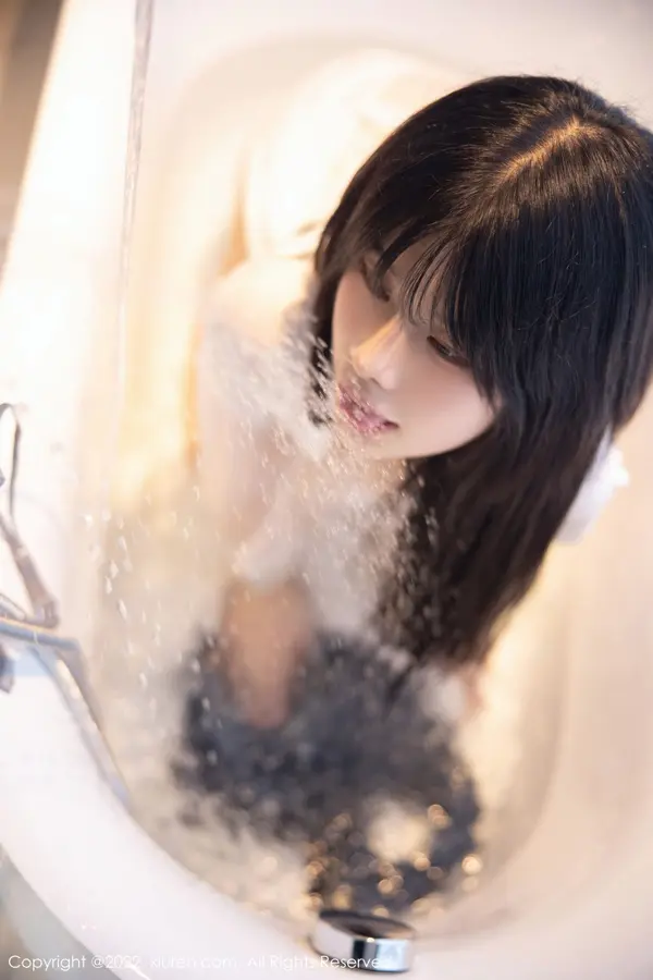 Vol. 05909 77qiqi(86P)