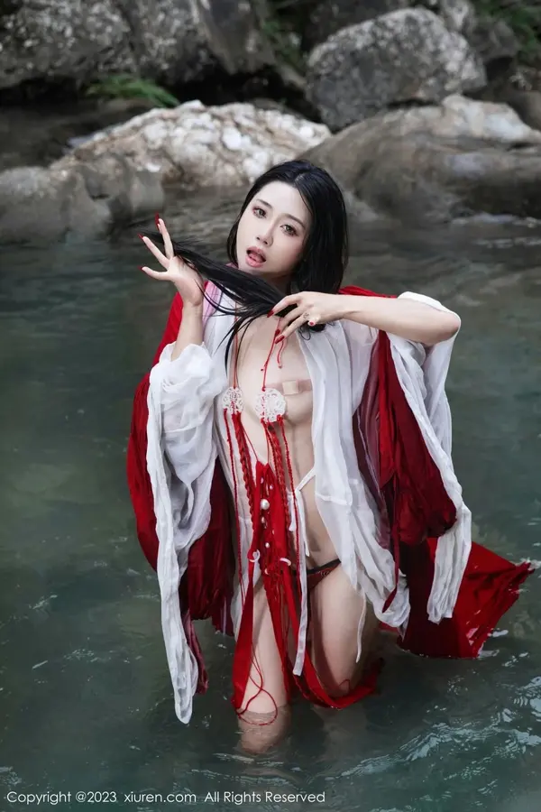 Vol. 07295 严利娅Yuliya(90P)