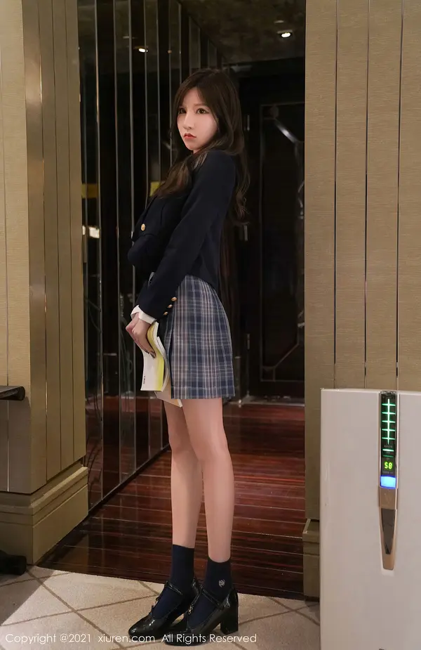 Vol. 03247 周于希Sandy(81P)