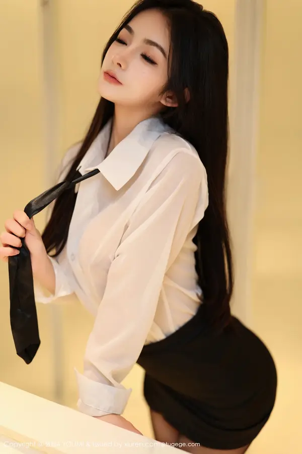 Vol. 1050 谭小灵(91P)