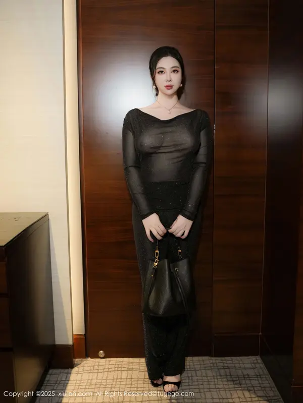 Vol. 09725 风景尤美(75P)
