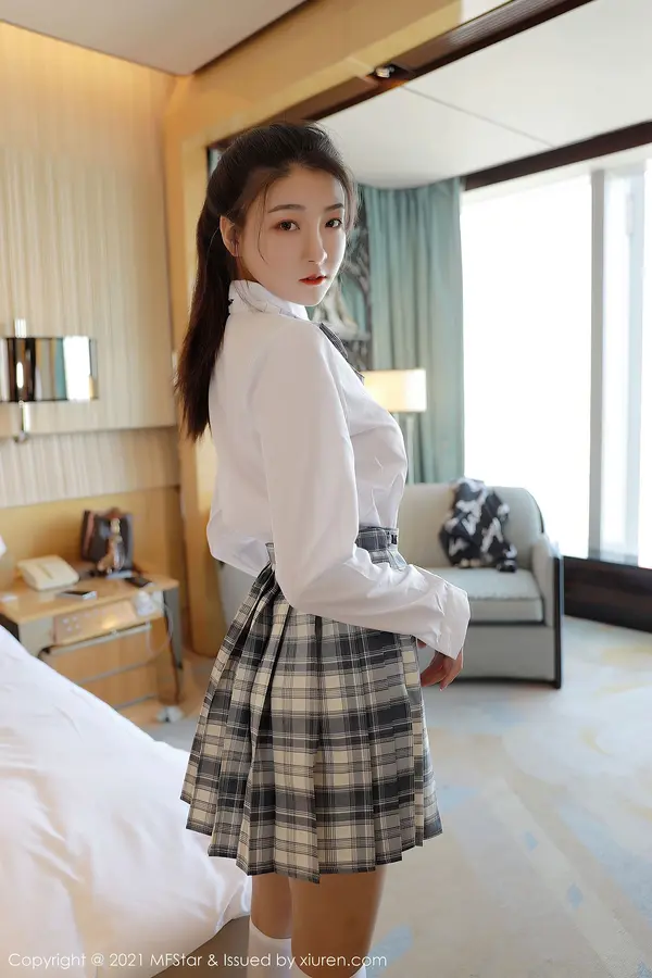 Vol. 0448 Laura苏雨彤(41P)