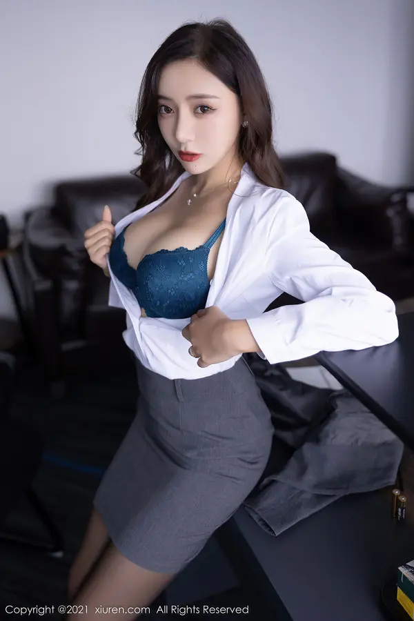 Vol. 04304 王馨瑶yanni(102P)