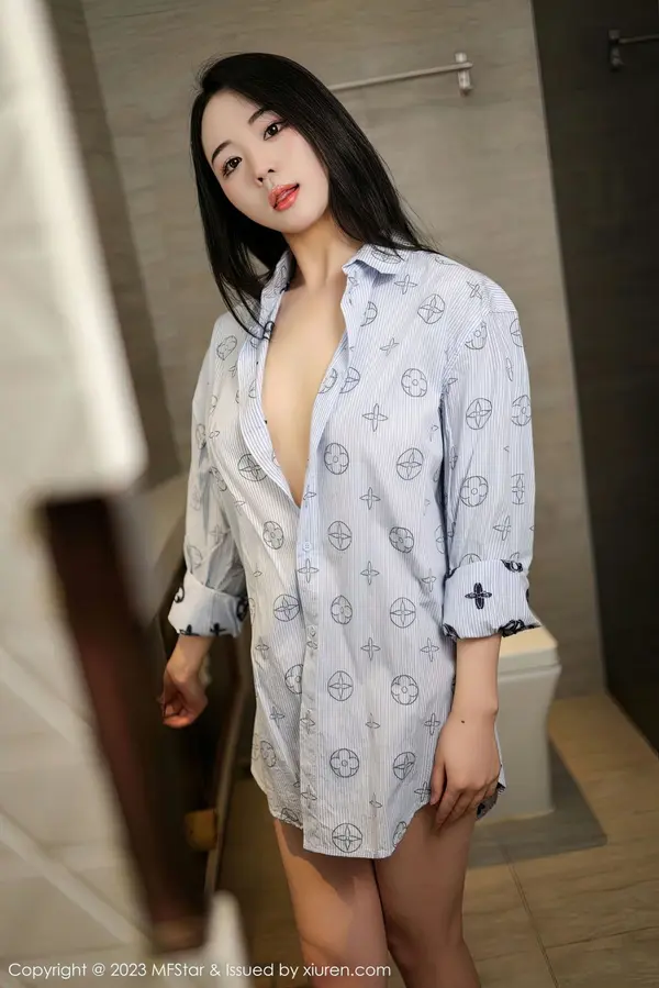 Vol. 0595 汐汐爱吃草莓(66P)