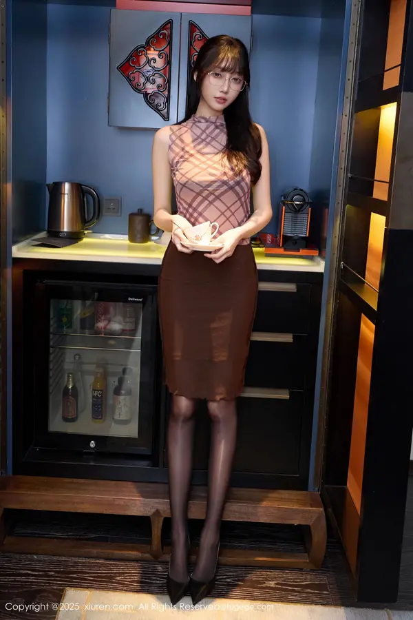 Vol. 10793 玥儿玥er(71P)