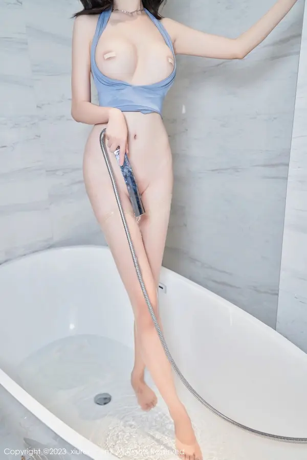 Vol. 06936 章芃芃(81P)