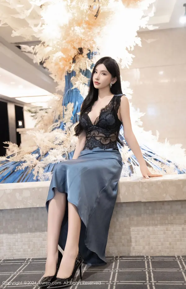 Vol. 08242 周于希Sally(116P)