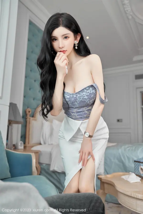 Vol. 06811 周于希Sally(101P)