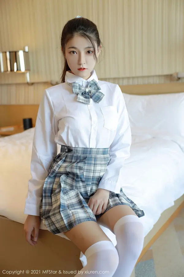 Vol. 0448 Laura苏雨彤(41P)