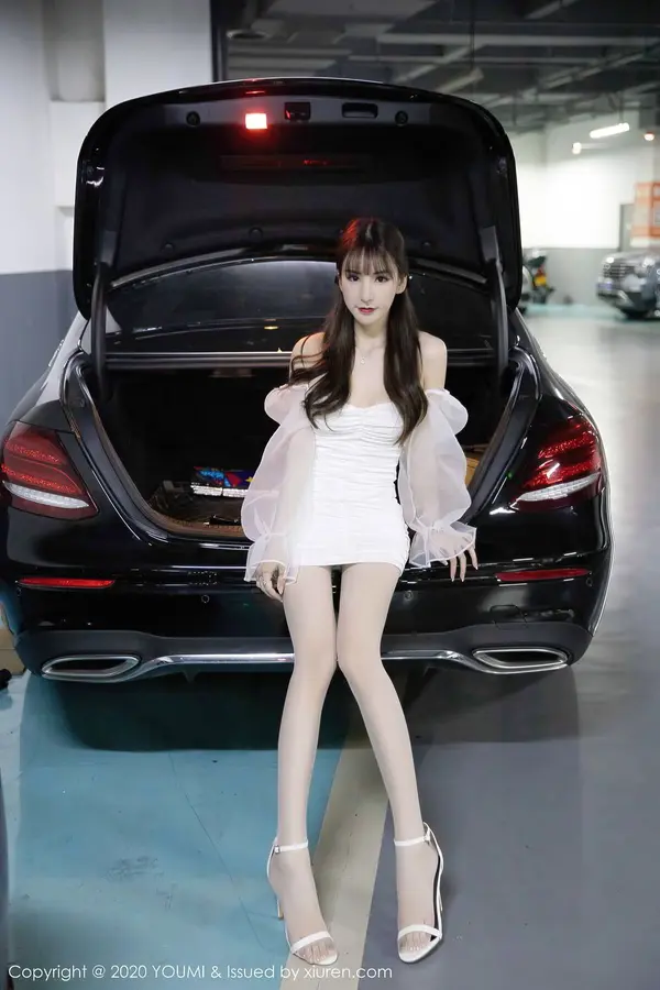 Vol. 0570 周于希Sandy(51P)